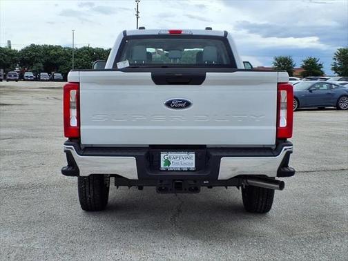 2025 Ford F-250 XL