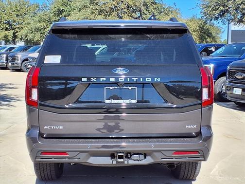 2025 Ford Expedition Max Active 4x2