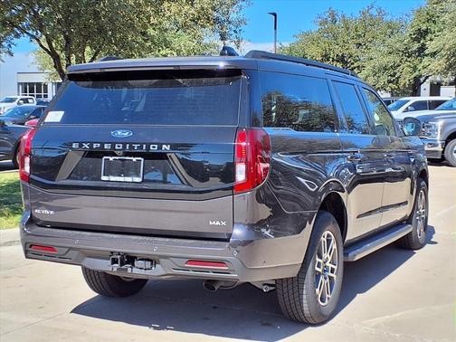 2025 Ford Expedition Max Active 4x2