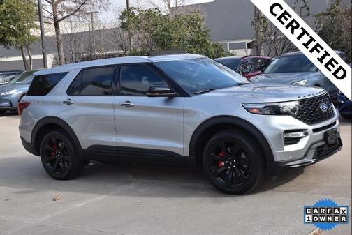 2022 Ford Explorer ST