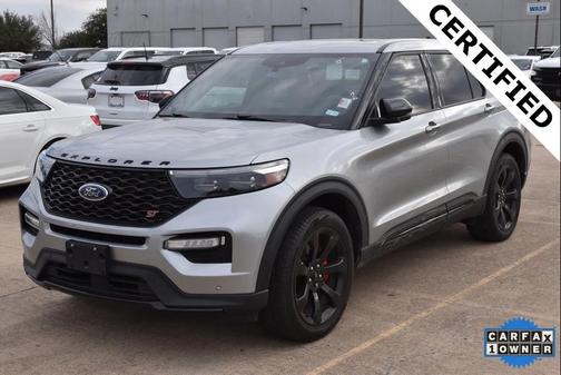 2022 Ford Explorer ST