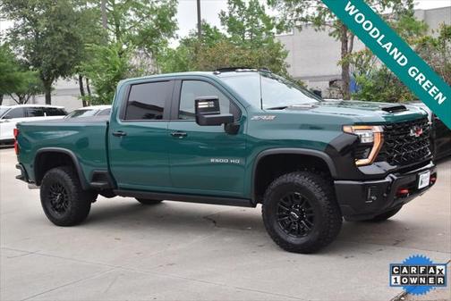2025 Chevrolet Silverado 2500 4WD Crew Cab Standard Bed ZR2