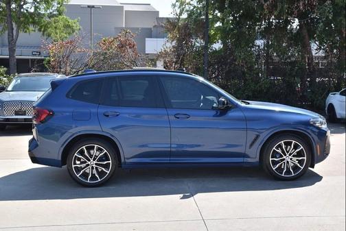 2023 BMW X3 M40i