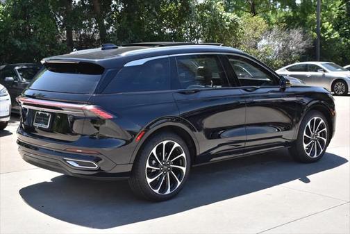 2025 Lincoln Nautilus Black Label