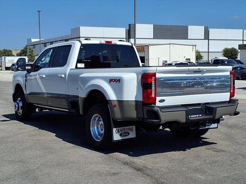 2026 Ford F-350 King Ranch
