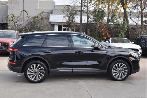 2025 Lincoln Corsair Reserve