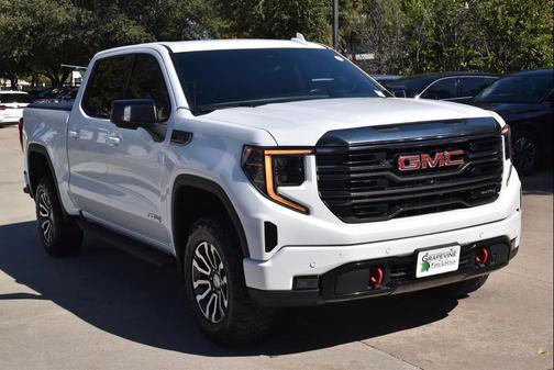 2023 GMC Sierra 1500 AT4