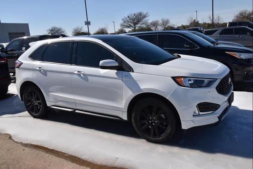 2022 Ford Edge ST Line