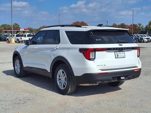 2026 Ford Explorer Active w/200A Pkg