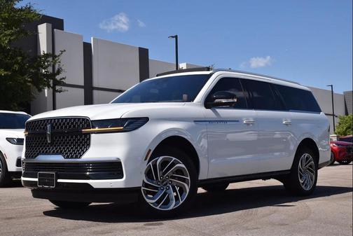 2025 Lincoln Navigator Reserve