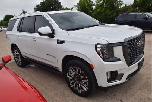 White Frost Tricoat 2023 GMC Yukon Denali Ultimate