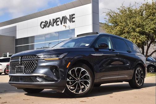 2024 Lincoln Nautilus Reserve