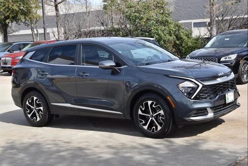 2023 Kia Sportage EX