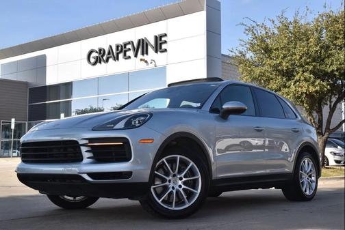 2023 Porsche Cayenne Platinum Edition