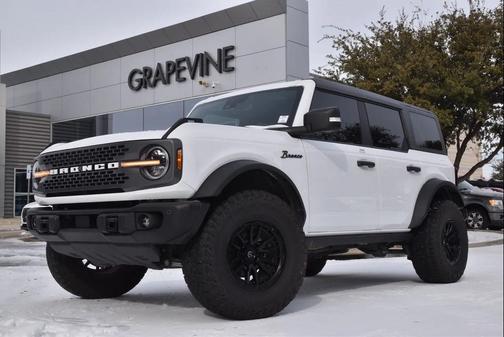 2023 Ford Bronco Badlands