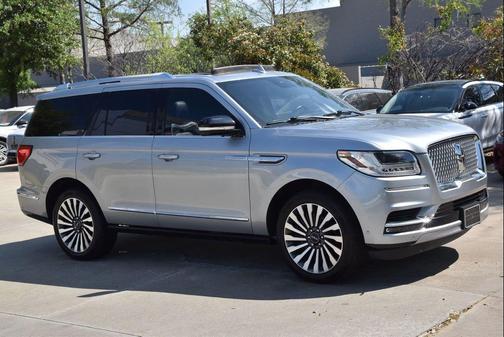 Silver Radiance 2021 Lincoln Navigator Reserve