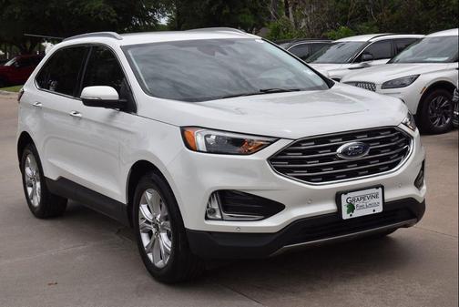 Star White Metallic Tri-Coat 2023 Ford Edge Titanium