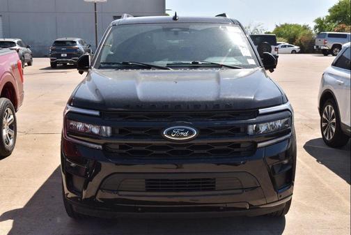 Agate Black 2023 Ford Expedition Limited