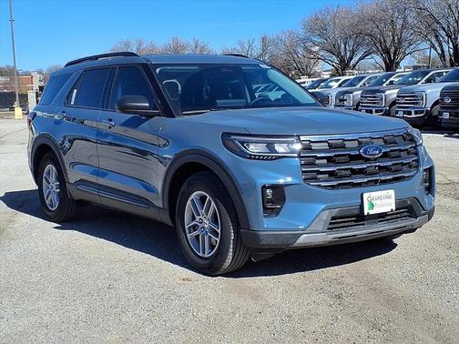 2026 Ford Explorer Active w/200A Pkg