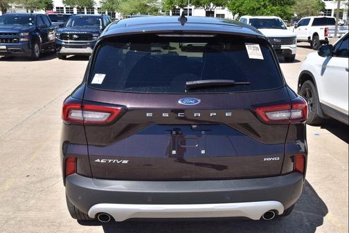 Cinnabar Red Metallic Premium Colorant 2023 Ford Escape Active