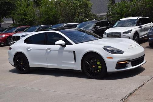 2019 Porsche Panamera E-Hybrid 4