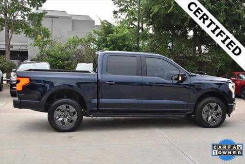 2023 Ford F-150 Lightning LARIAT