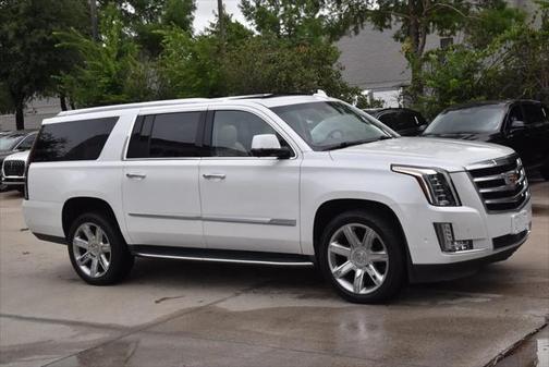 2020 Cadillac Escalade ESV Premium Luxury