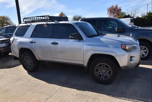 2020 Toyota 4Runner Venture Special Edition