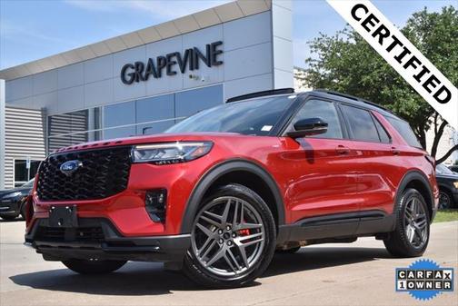 2025 Ford Explorer ST-Line