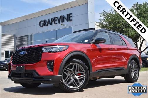 2025 Ford Explorer ST-Line