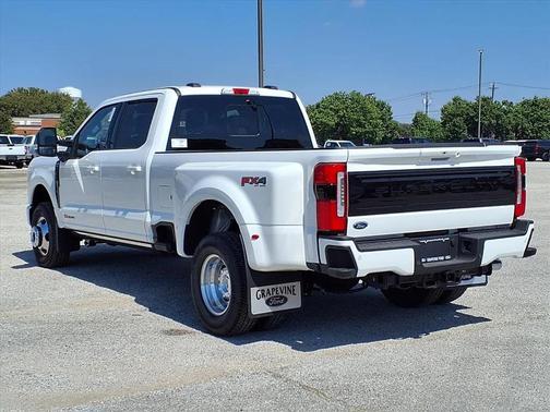 2026 Ford F-350 Platinum
