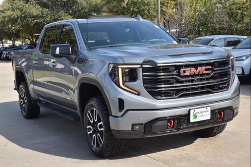 2024 GMC Sierra 1500 AT4