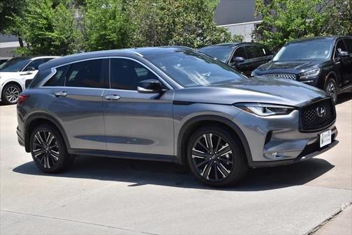 2022 INFINITI QX50 LUXE