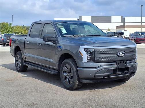2025 Ford F-150 Lightning Flash