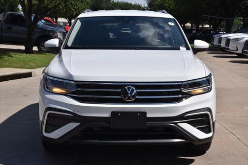 2024 Volkswagen Tiguan 2.0T SE 4MOTION
