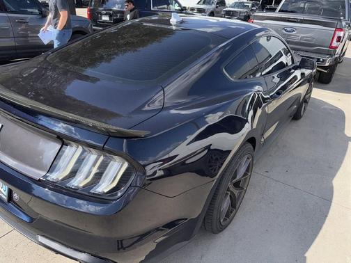 2021 Ford Mustang EcoBoost