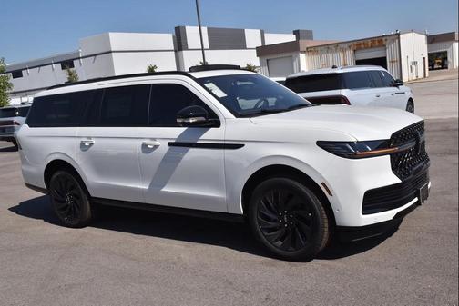 2025 Lincoln Navigator Reserve