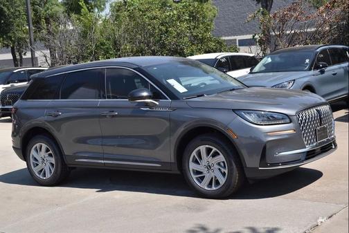 2025 Lincoln Corsair Premiere