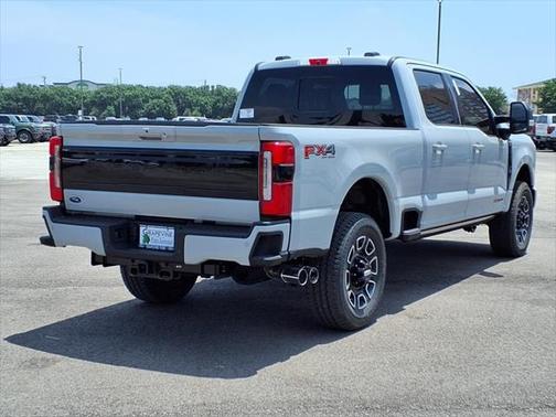 2025 Ford F-250 Platinum
