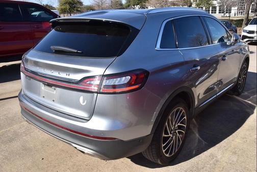 2020 Lincoln Nautilus Reserve