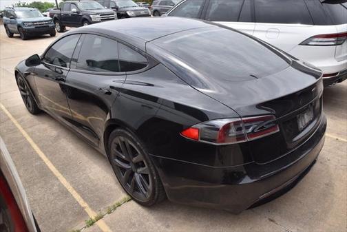 2022 Tesla Model S Base