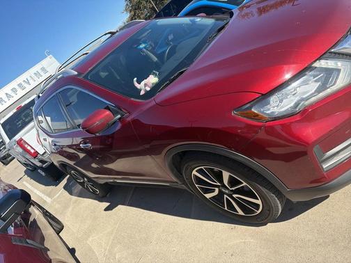 2020 Nissan Rogue SL