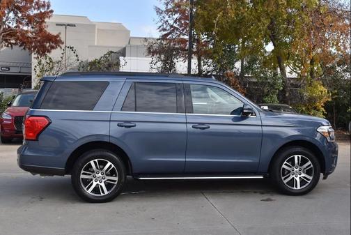 2023 Ford Expedition XLT