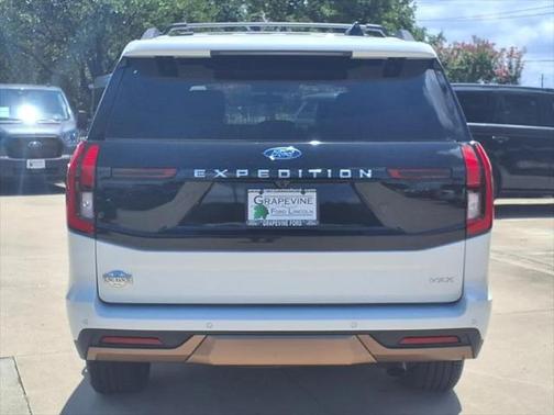 2025 Ford Expedition Max King Ranch