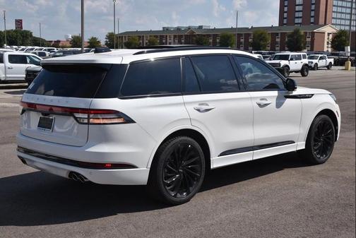 2025 Lincoln Aviator Reserve
