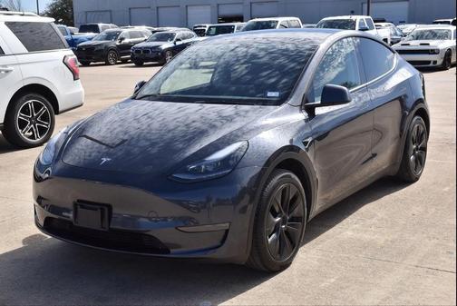 2024 Tesla Model Y Long Range Single Motor Rear-Wheel Drive