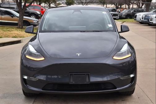 2024 Tesla Model Y Long Range Single Motor Rear-Wheel Drive