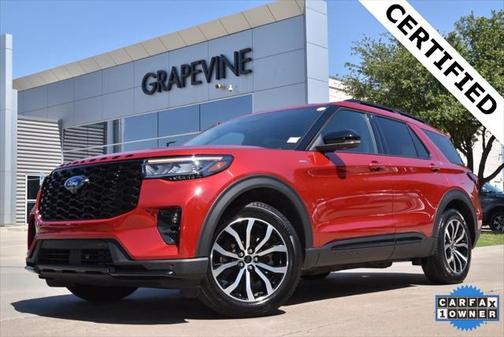 2025 Ford Explorer ST-Line