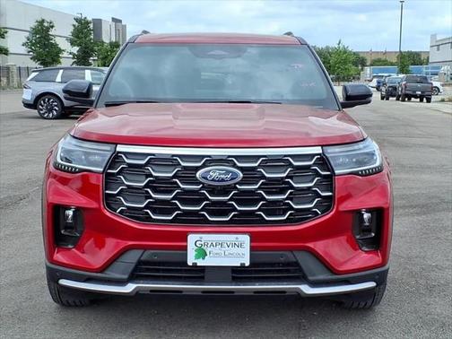 2025 Ford Explorer Platinum