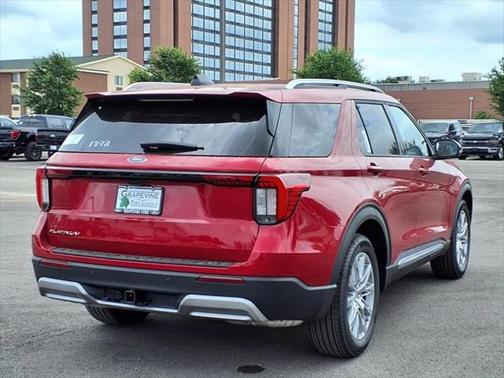 2025 Ford Explorer Platinum